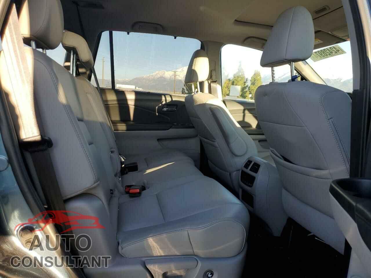 HONDA PILOT 2022 - 5FNYF5H28NB025337