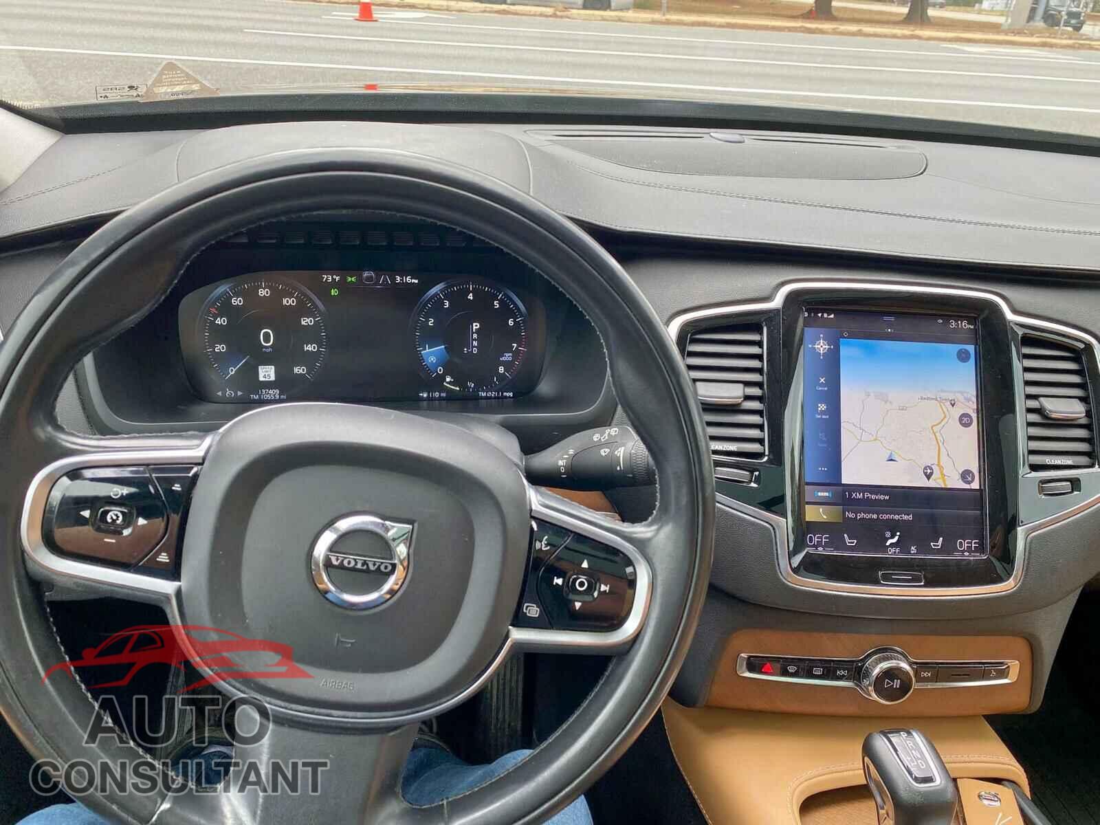 VOLVO XC90 2016 - YV4A22PL9G1079695