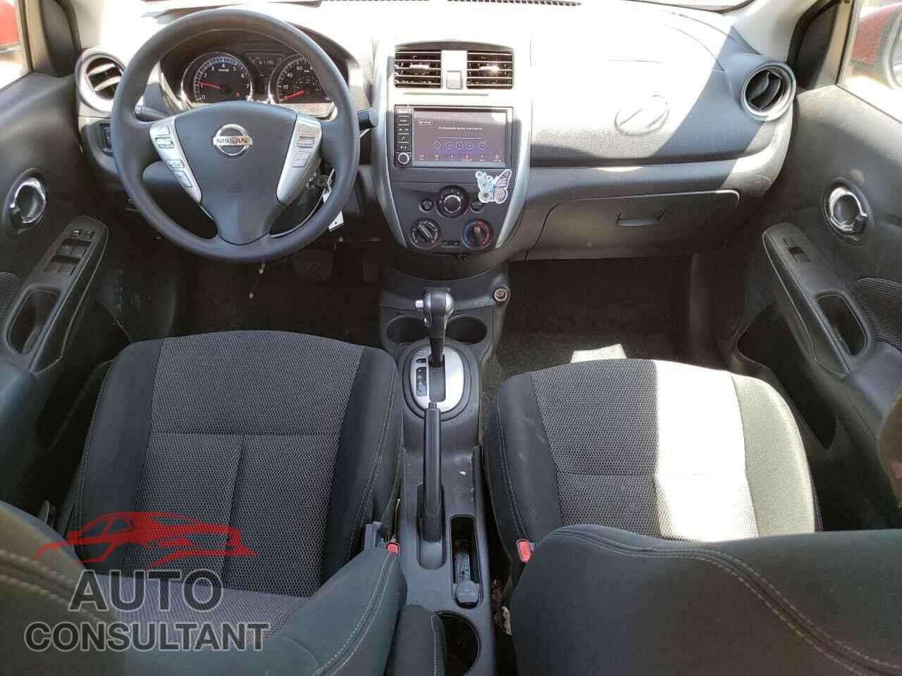 NISSAN VERSA 2019 - 3N1CN7AP4KL873780