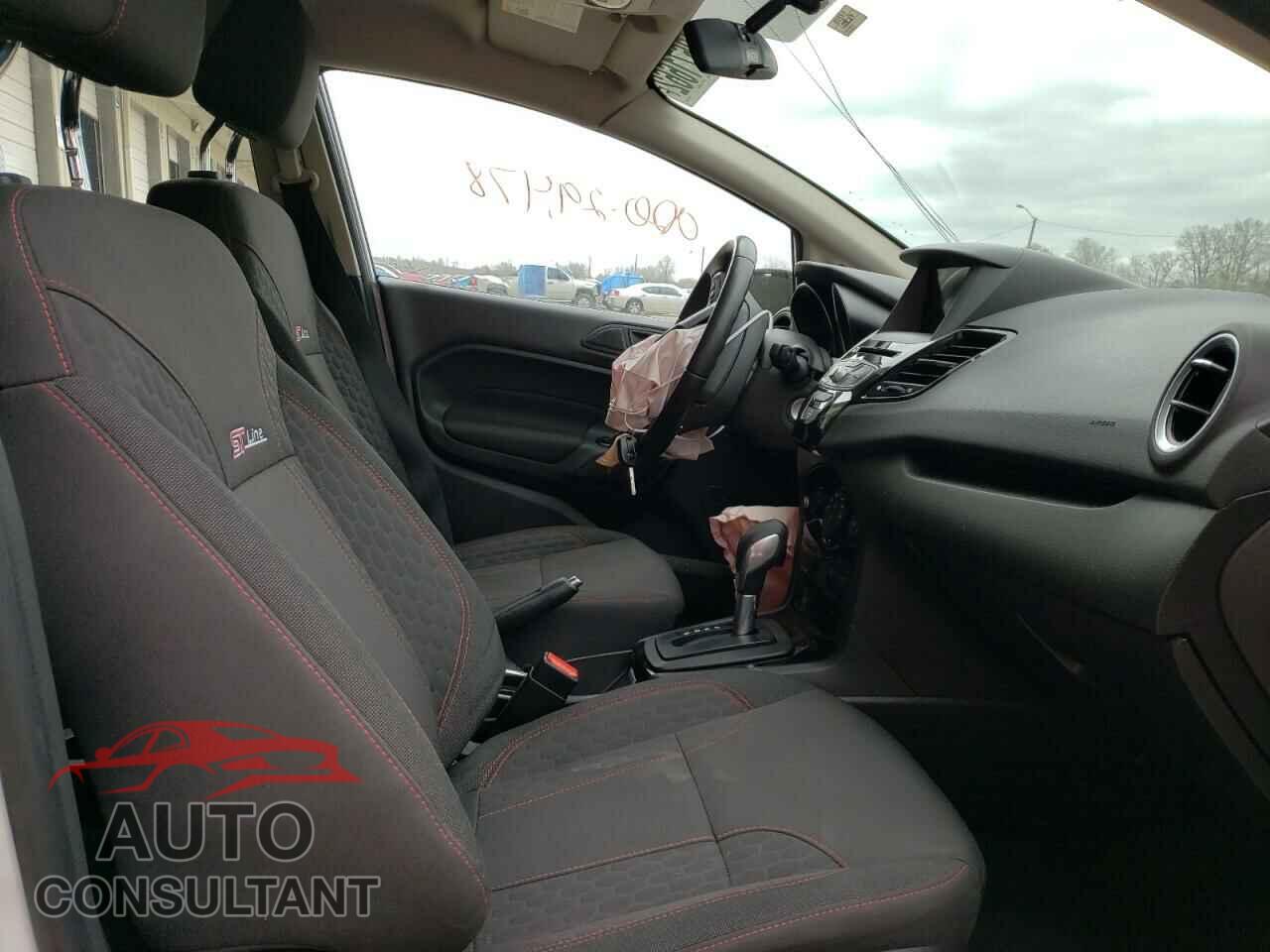 FORD FIESTA 2019 - 3FADP4DJXKM146046