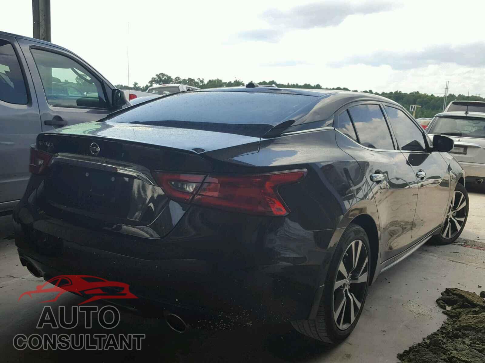 NISSAN MAXIMA 2017 - 1N4AA6AP8HC370015