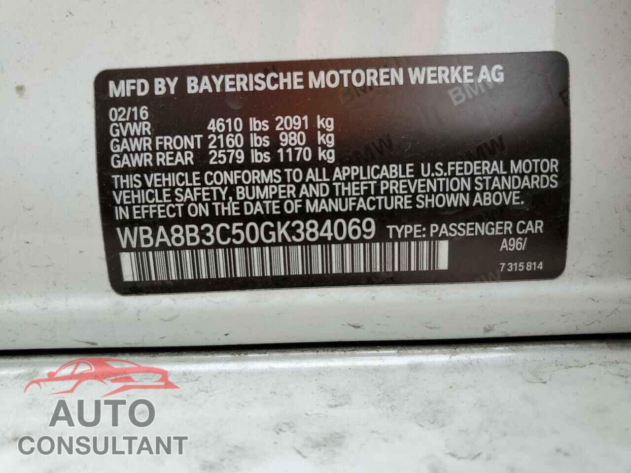 BMW 3 SERIES 2016 - WBA8B3C50GK384069