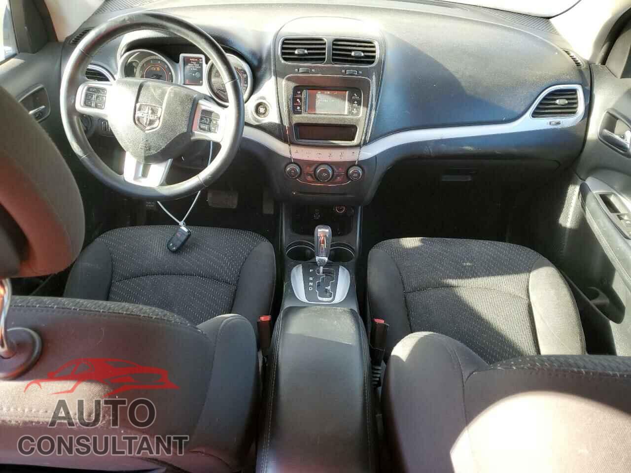 DODGE JOURNEY 2018 - 3C4PDCBBXJT243841