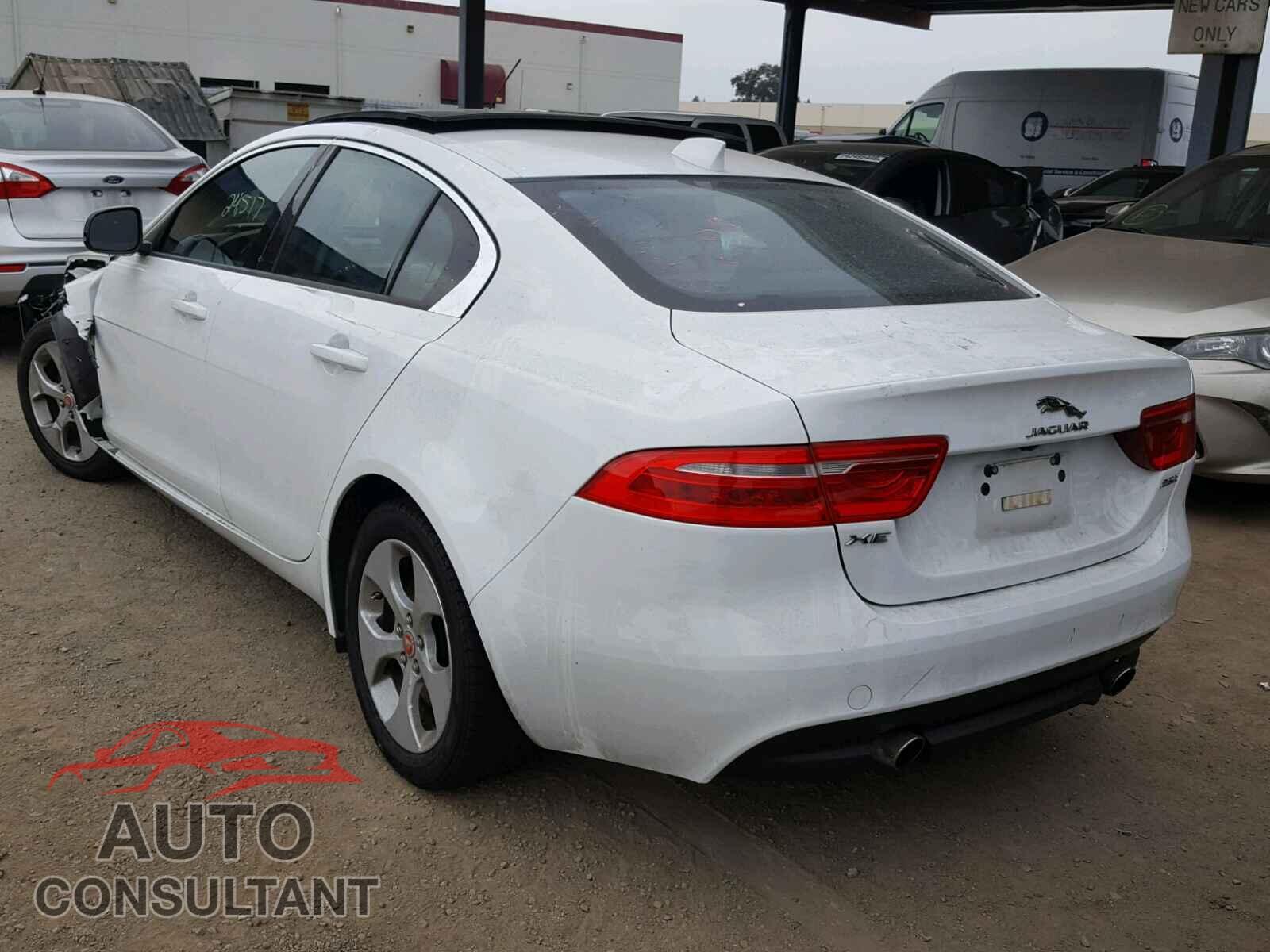 JAGUAR XE 2017 - SAJAR4BG8HA966731