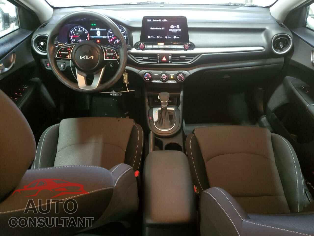 KIA FORTE 2023 - 3KPF24AD3PE623109
