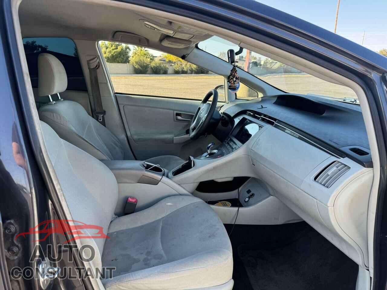TOYOTA PRIUS 2013 - JTDKN3DU9D1627773