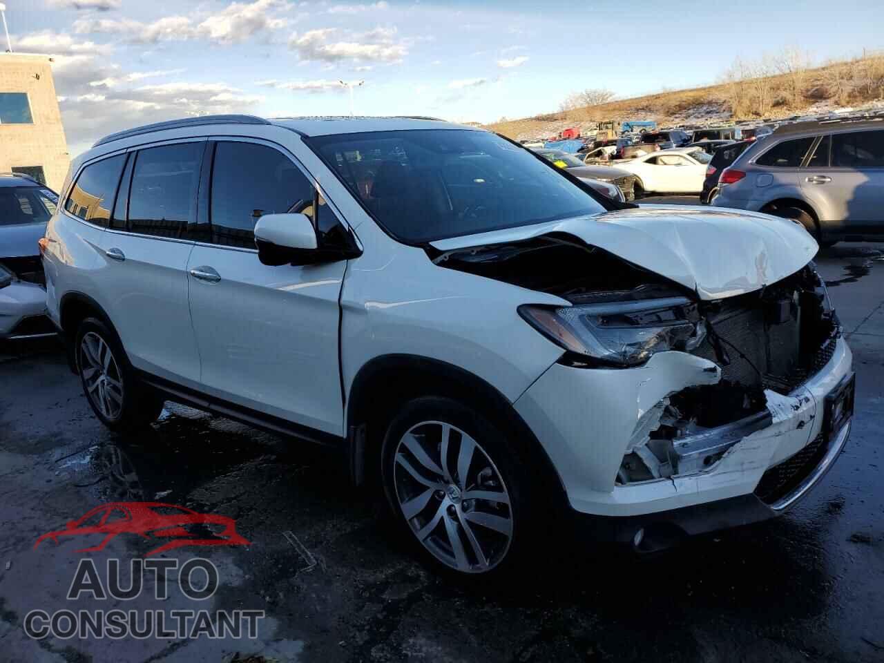 HONDA PILOT 2018 - 5FNYF6H92JB012113