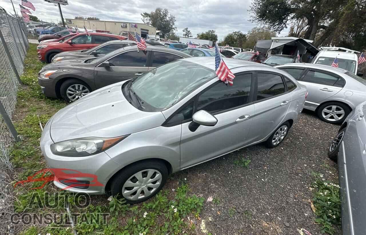 FORD FIESTA 2019 - 3FADP4AJ7KM114272