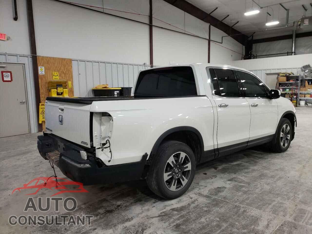 HONDA RIDGELINE 2017 - 5FPYK3F75HB035396