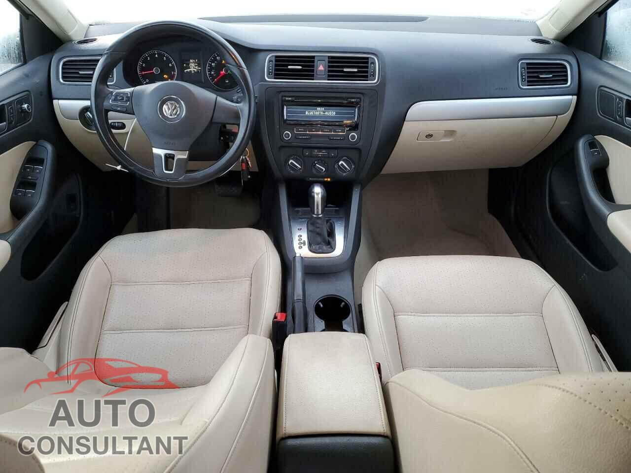 VOLKSWAGEN JETTA 2014 - 3VWD17AJ4EM304545