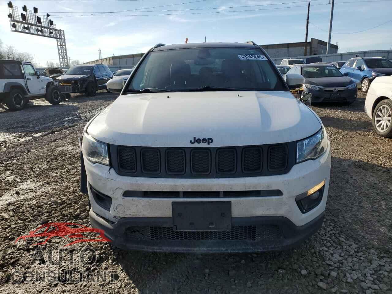 JEEP COMPASS 2018 - 3C4NJCBB8JT494082
