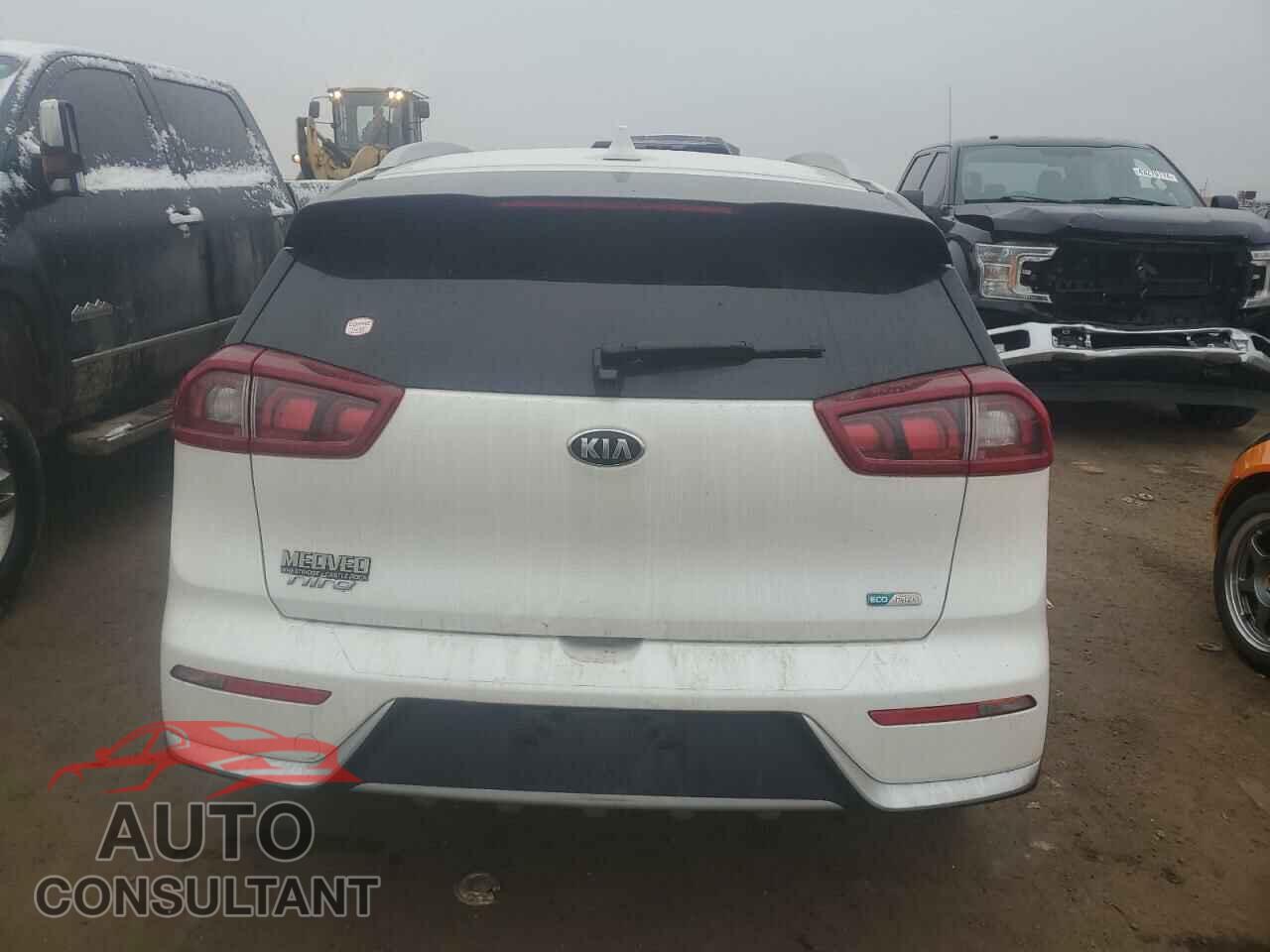 KIA NIRO 2017 - KNDCB3LC8H5075610