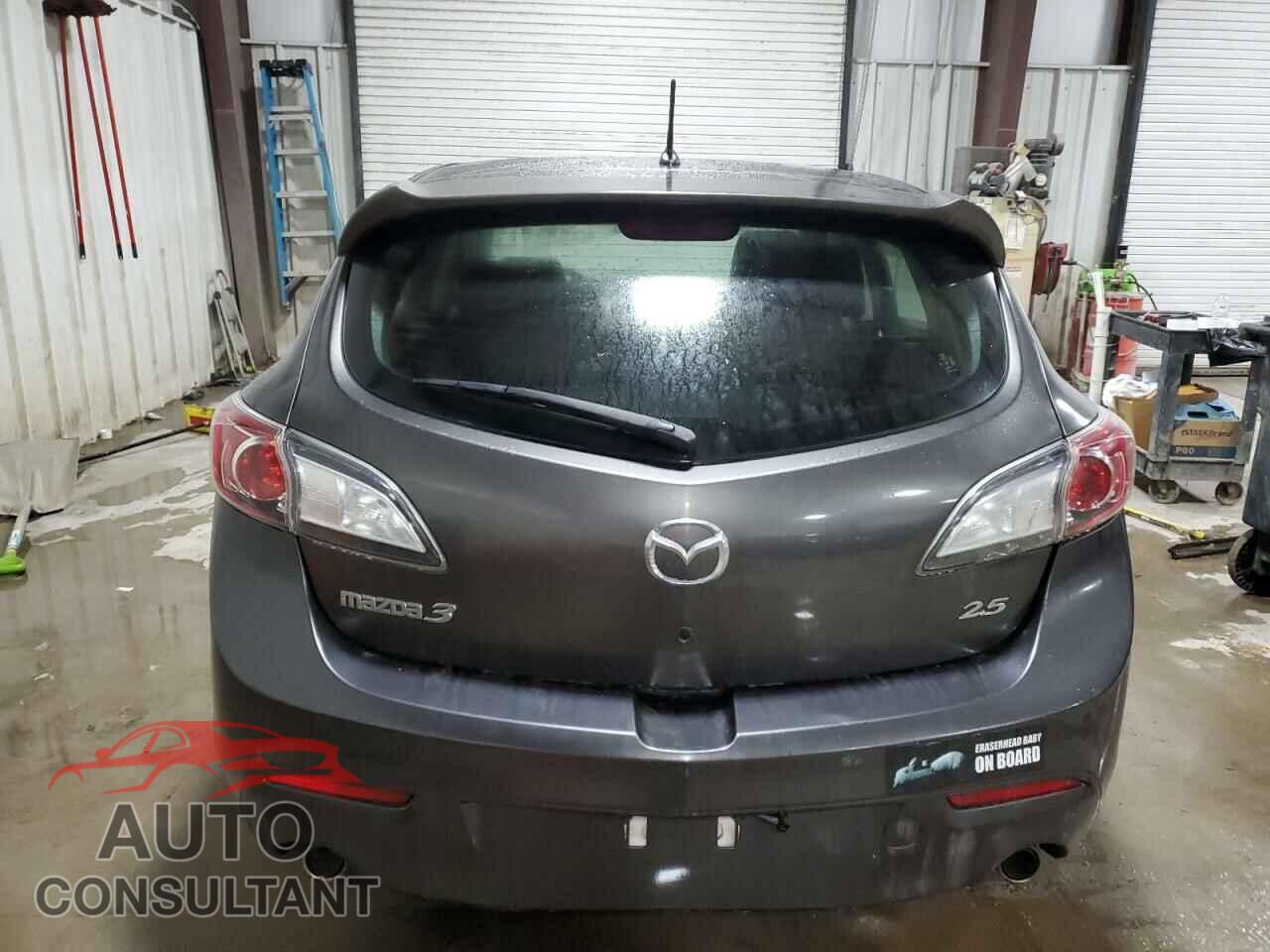 MAZDA MAZDA3 2012 - JM1BL1L69C1511386