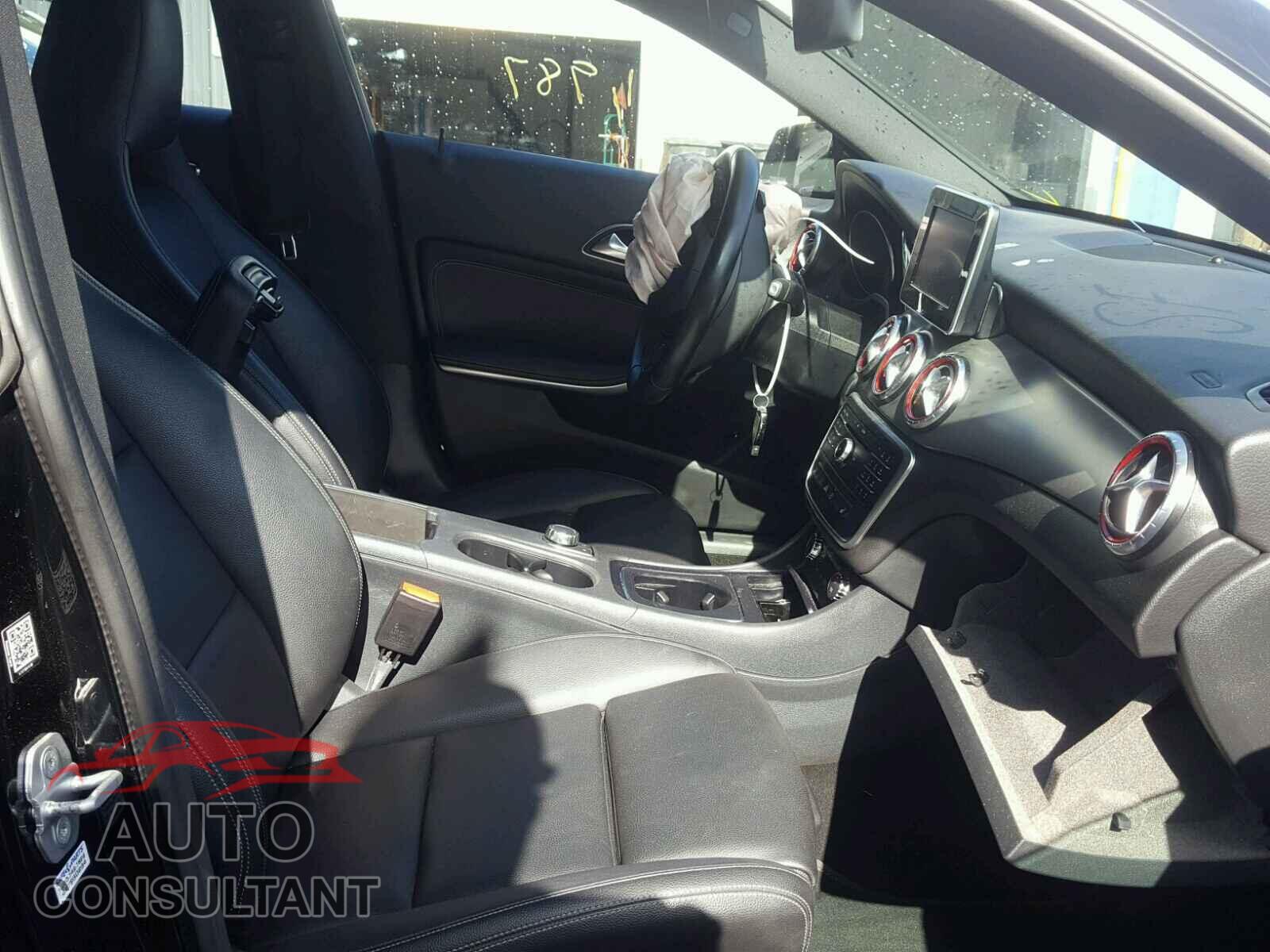 MERCEDES-BENZ C CLASS 2016 - WDDSJ4GBXGN322121