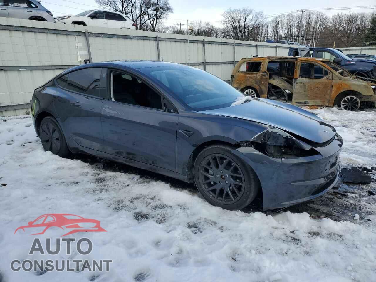 TESLA MODEL 3 2024 - 5YJ3E1EB2RF769628
