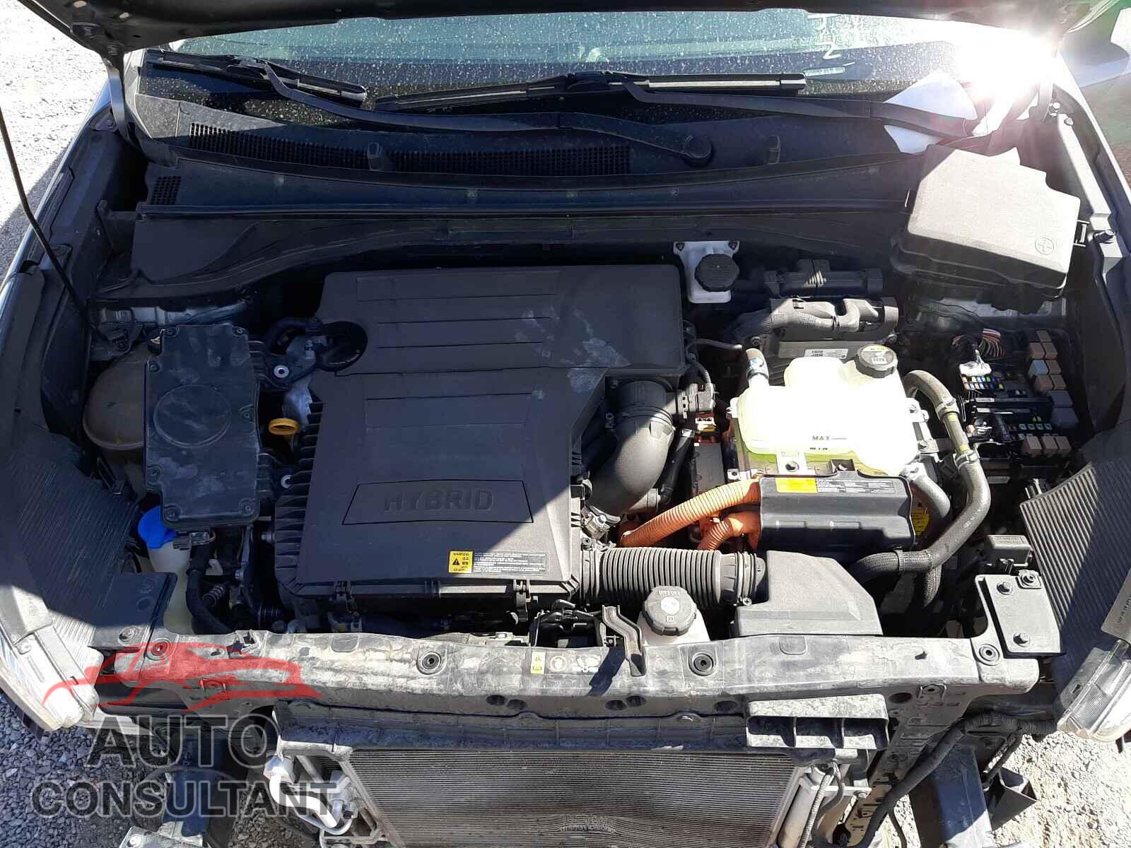 KIA NIRO 2017 - KNDCC3LC2H5053910