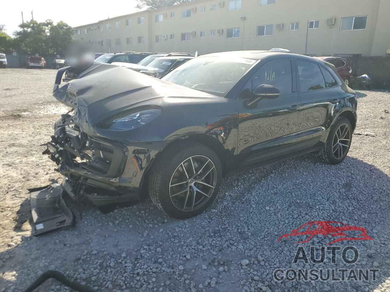 PORSCHE MACAN BASE 2024 - WP1AA2A55RLB02377