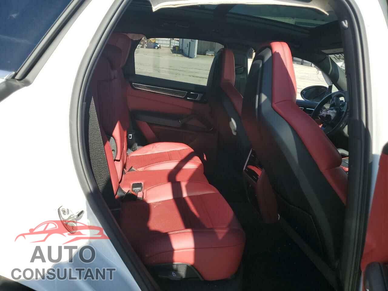 PORSCHE CAYENNE 2023 - WP1AE2AY0PDA12074