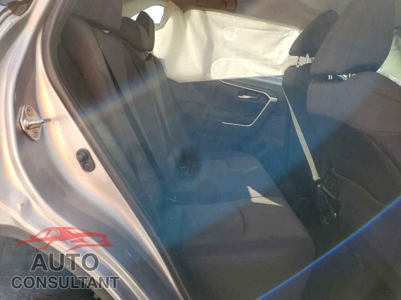 TOYOTA RAV4 2020 - 2T3W1RFVXLC067575