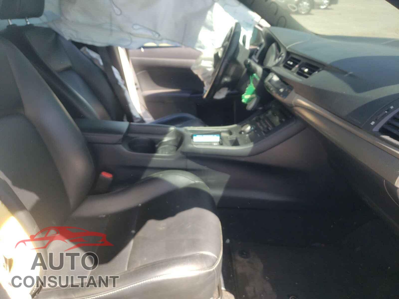 LEXUS CT 200 2016 - JTHKD5BH4G2263926