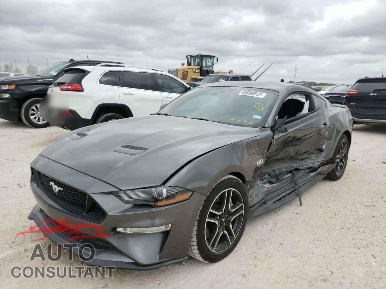 FORD MUSTANG 2018 - 1FA6P8CF5J5108323