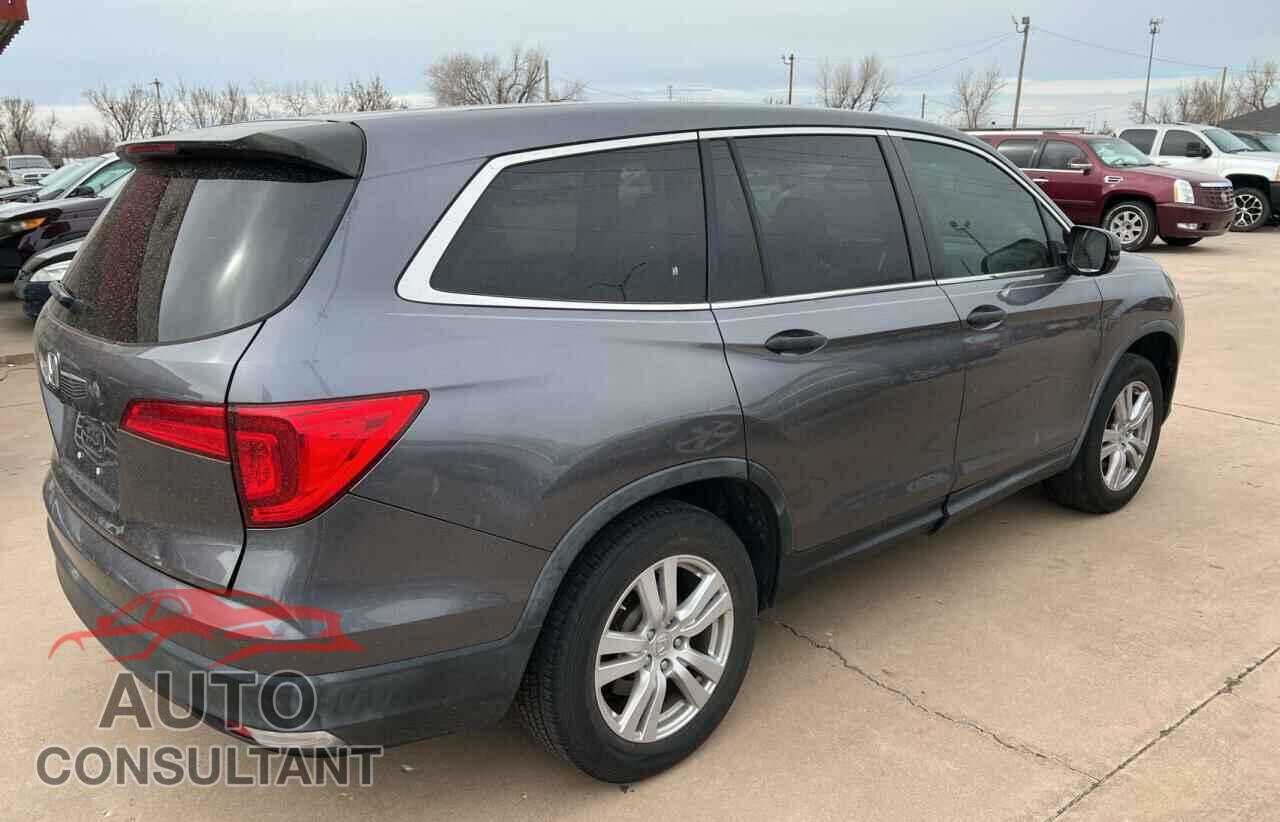 HONDA PILOT 2016 - 5FNYF5H10GB018361
