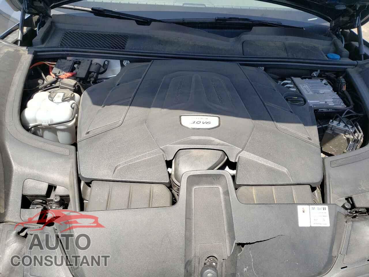 PORSCHE CAYENNE 2019 - WP1AA2AY2KDA04370