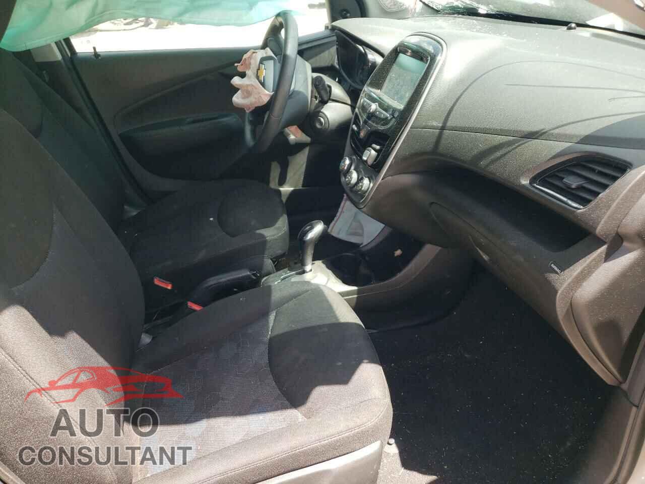 CHEVROLET SPARK 2017 - KL8CB6SA6HC831585