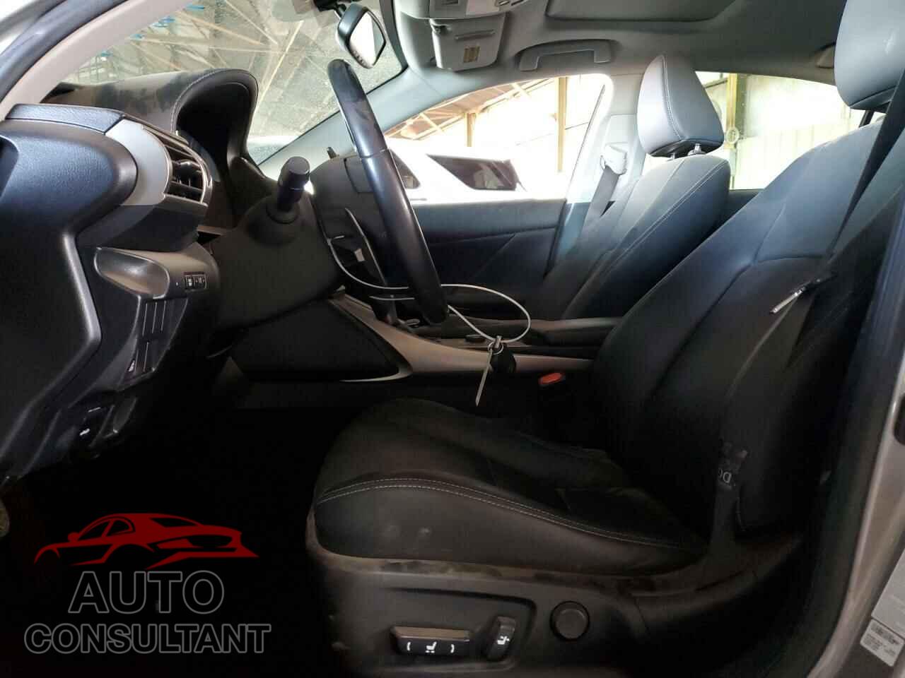 LEXUS IS 2014 - JTHBF1D26E5017600