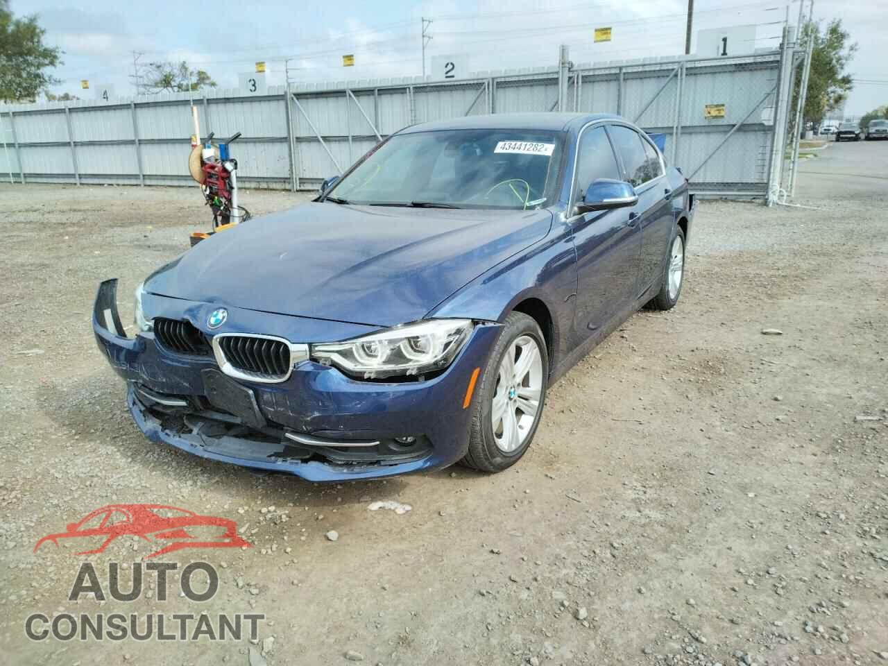 BMW 3 SERIES 2018 - WBA8B9G52JNU98657