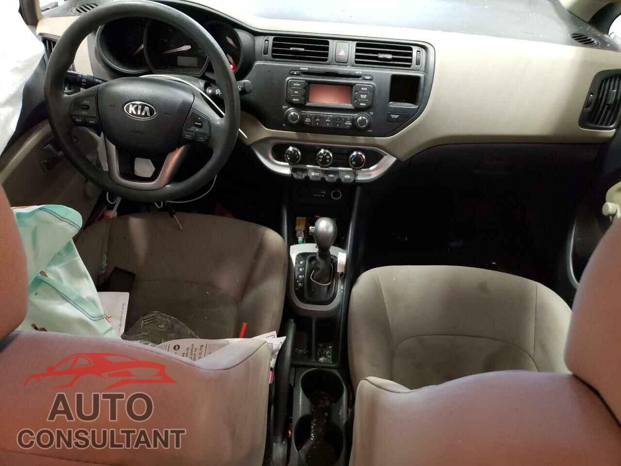KIA RIO 2015 - KNADM5A3XF6494141