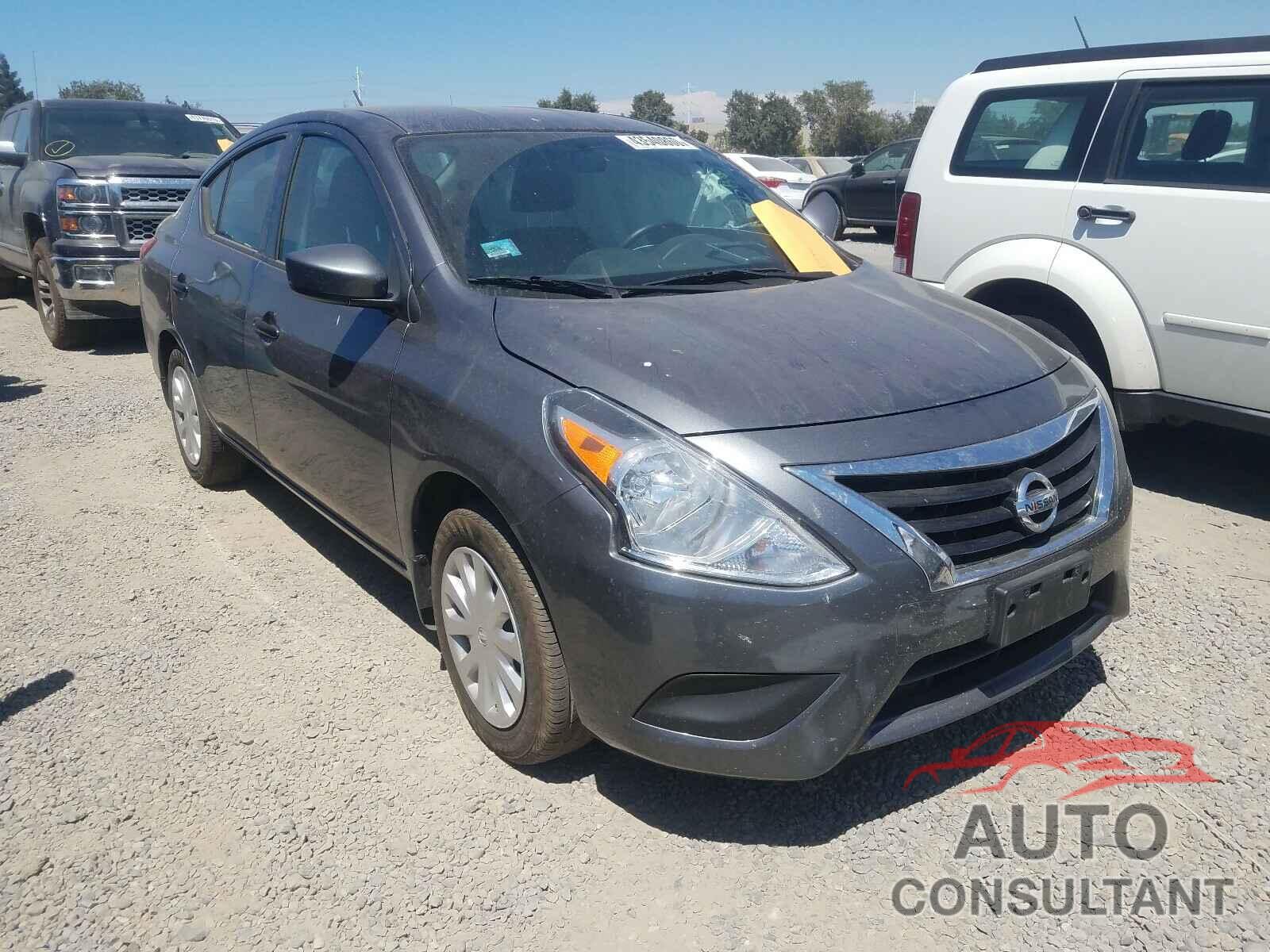 NISSAN VERSA 2019 - 3N1CN7AP0KL879589