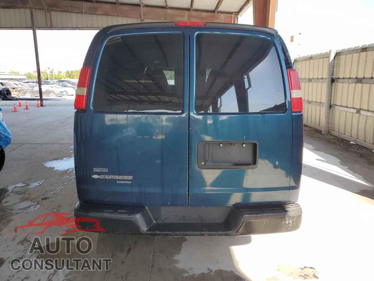 CHEVROLET EXPRESS 2012 - 1GCWGFFA7C1105285