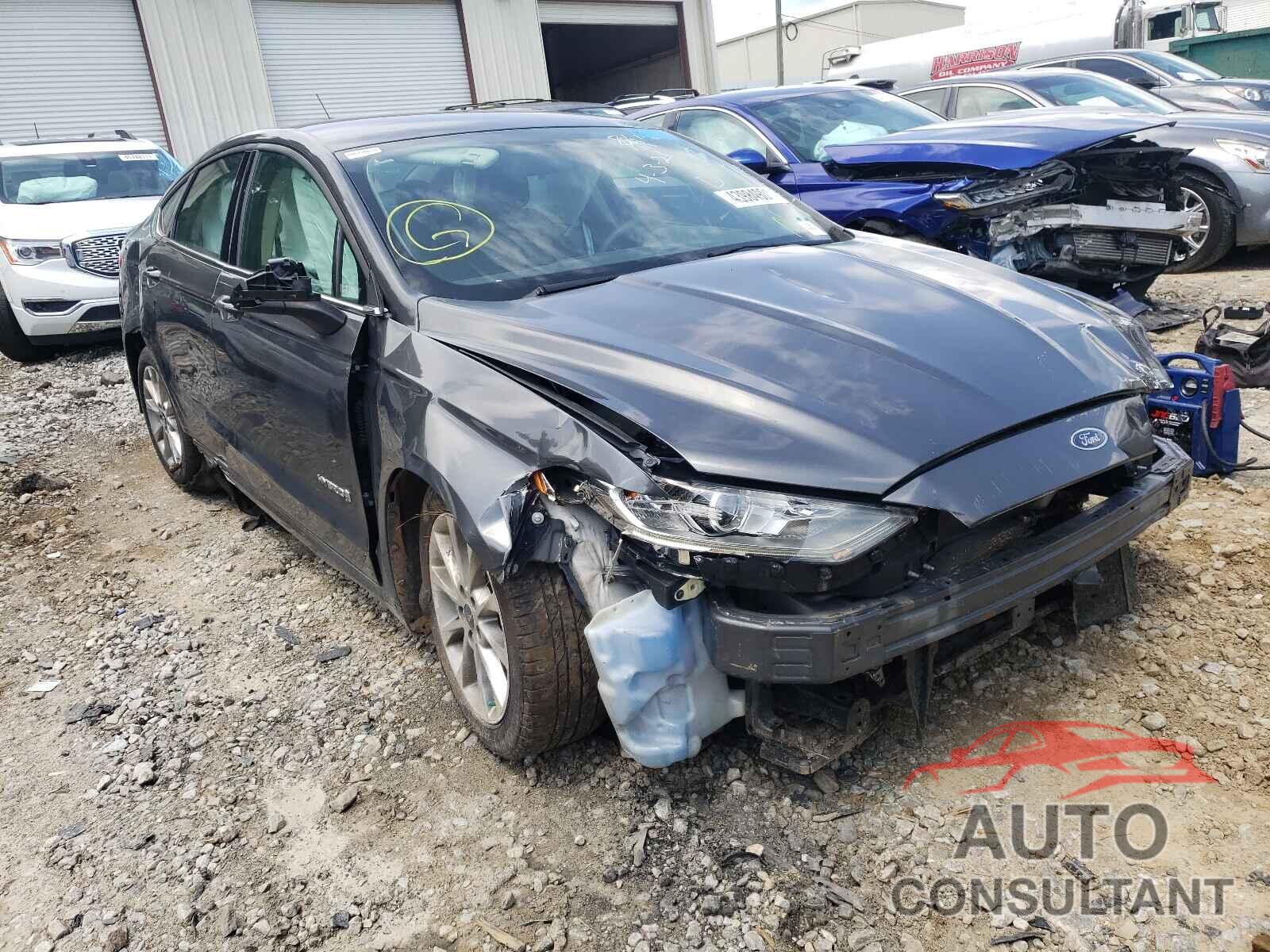 FORD FUSION 2017 - 3FA6P0LU5HR358619