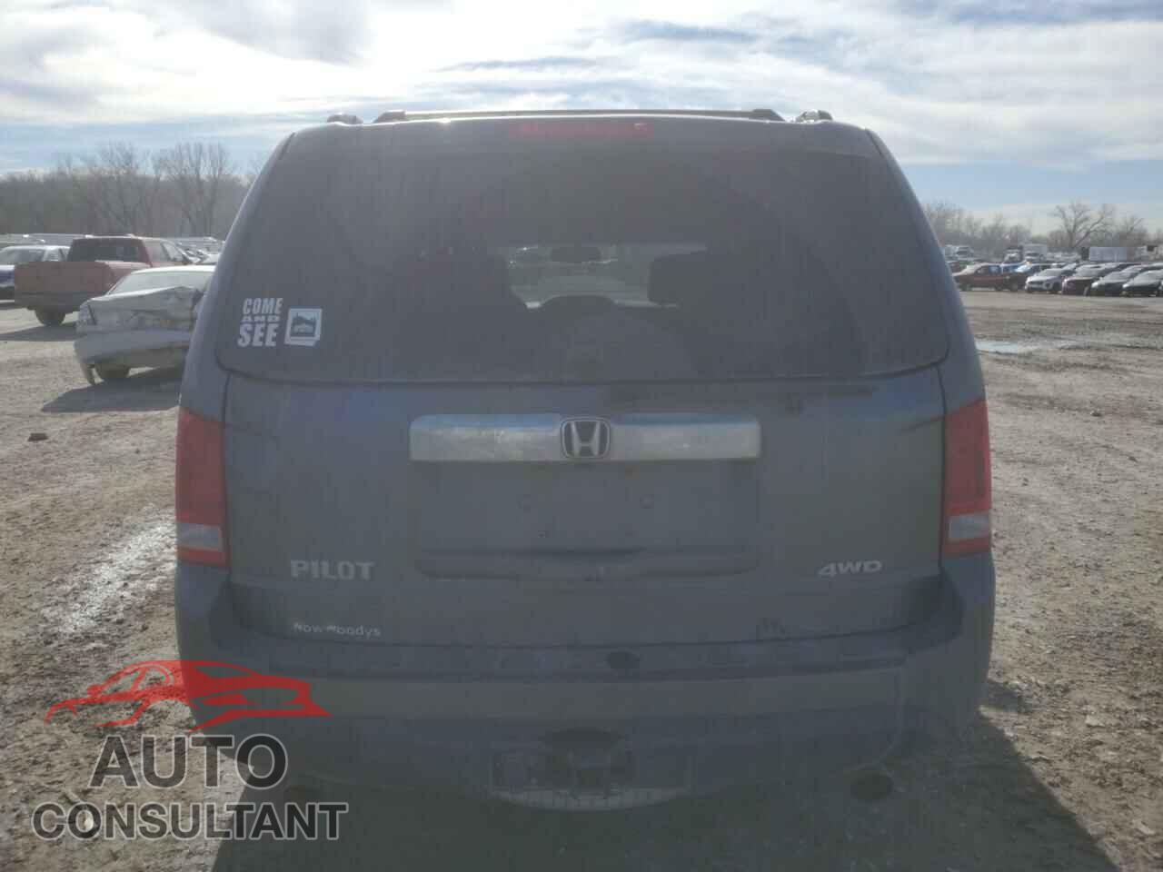 HONDA PILOT 2013 - 5FNYF4H60DB048266