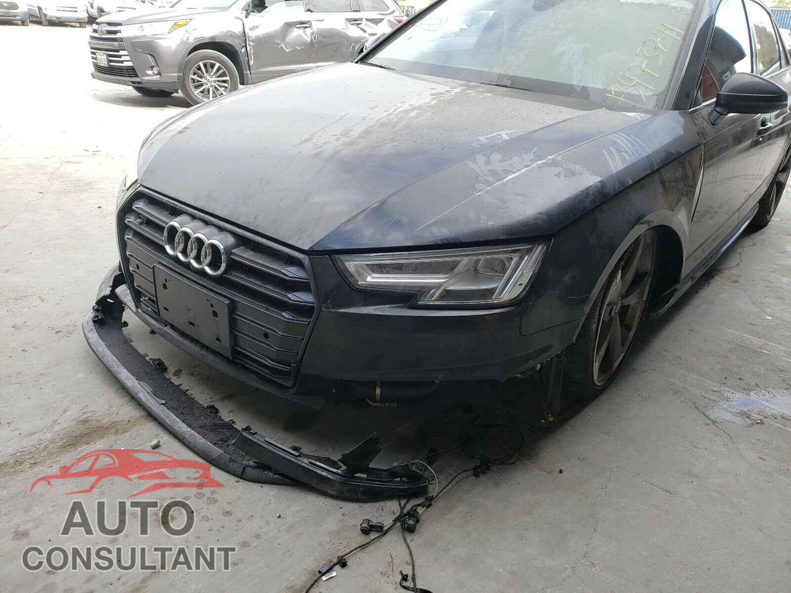 AUDI S4/RS4 2019 - WAUC4AF42KA057215
