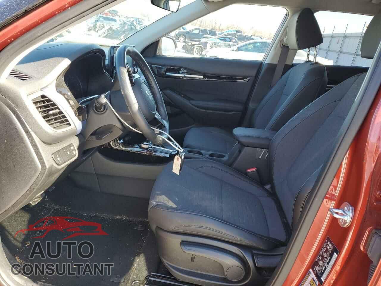 KIA SELTOS 2023 - KNDEU2AA0P7446910