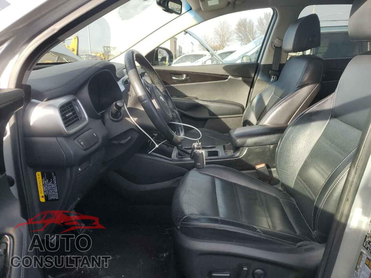 KIA SORENTO 2017 - 5XYPGDA35HG286718