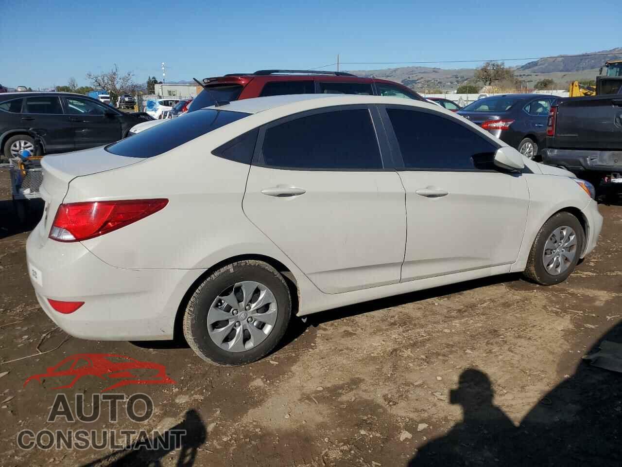 HYUNDAI ACCENT 2017 - KMHCT4AE1HU222908