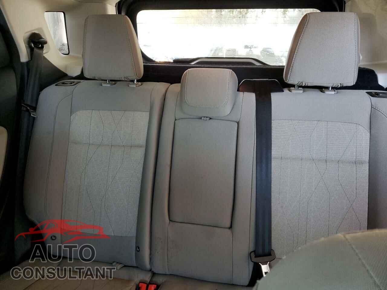 FORD ECOSPORT 2019 - MAJ3S2GEXKC284717