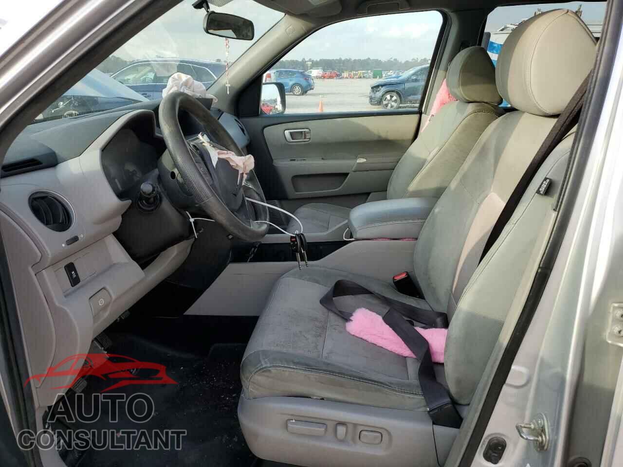 HONDA PILOT 2014 - 5FNYF3H4XEB013177