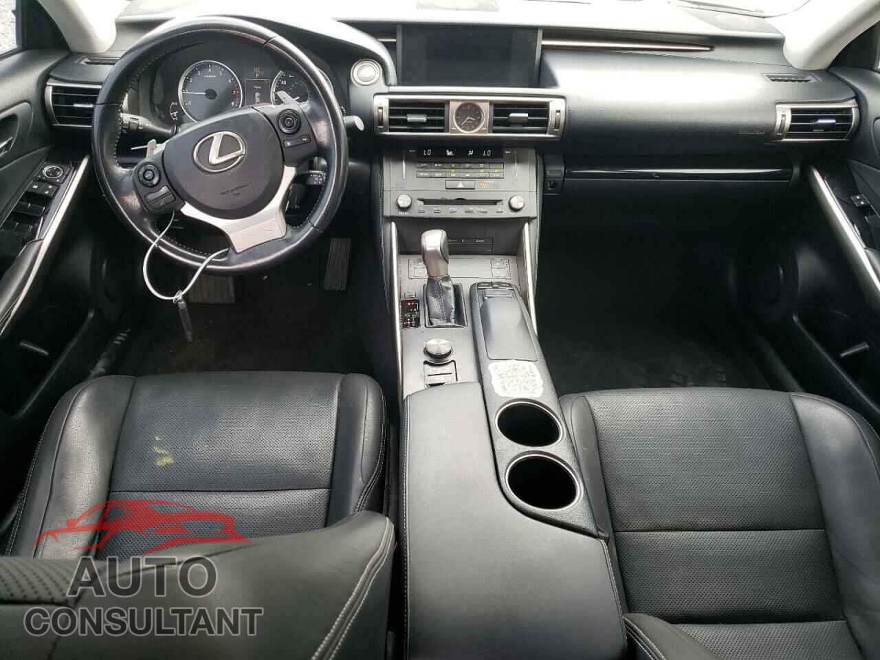 LEXUS IS 2015 - JTHBF1D28F5075189