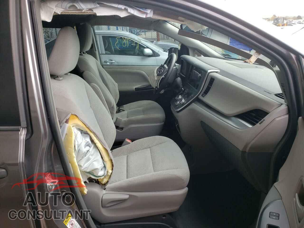 TOYOTA SIENNA 2017 - 5TDZZ3DC5HS870838