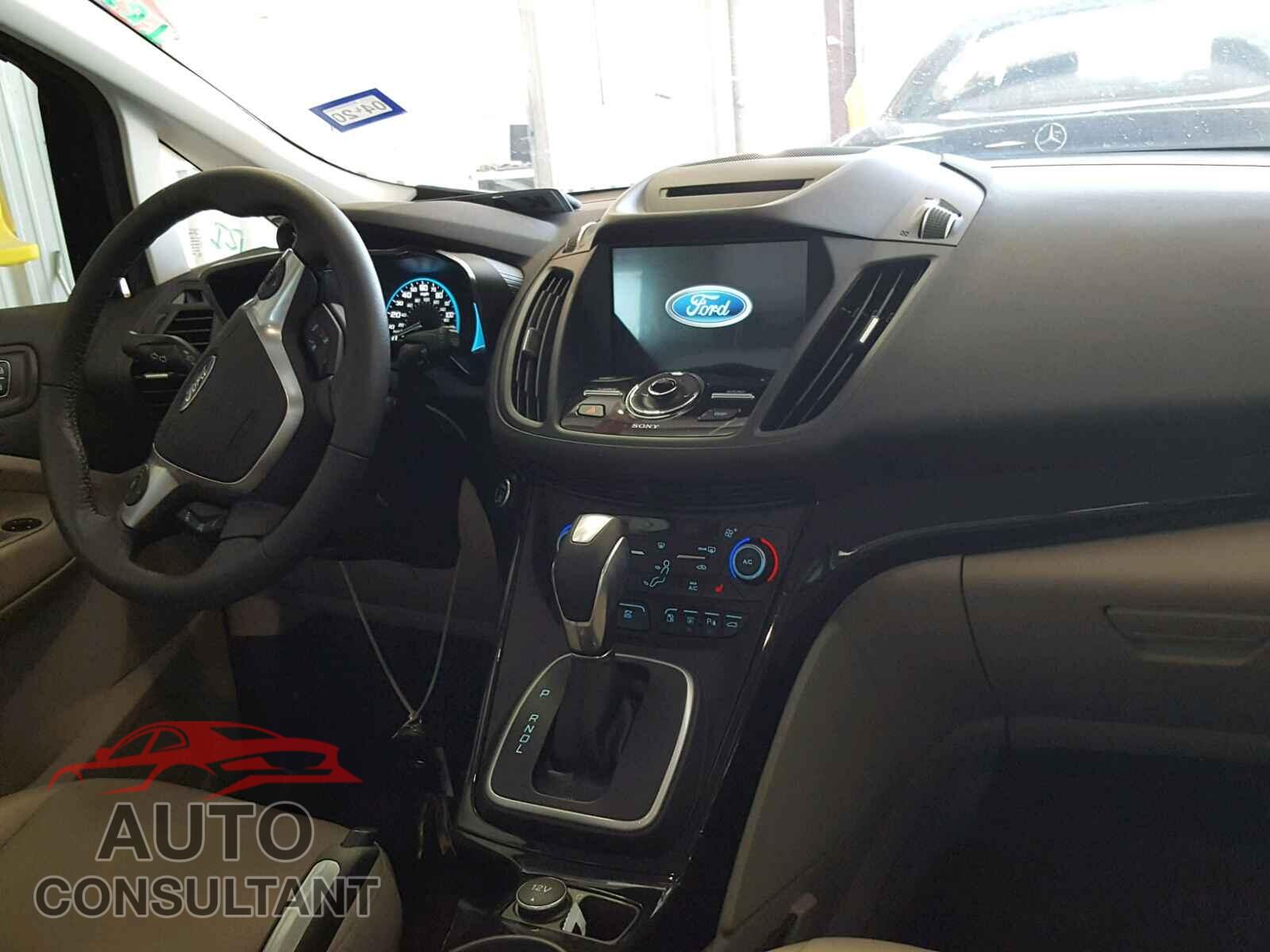 FORD CMAX 2018 - 1FADP5DUXJL104282