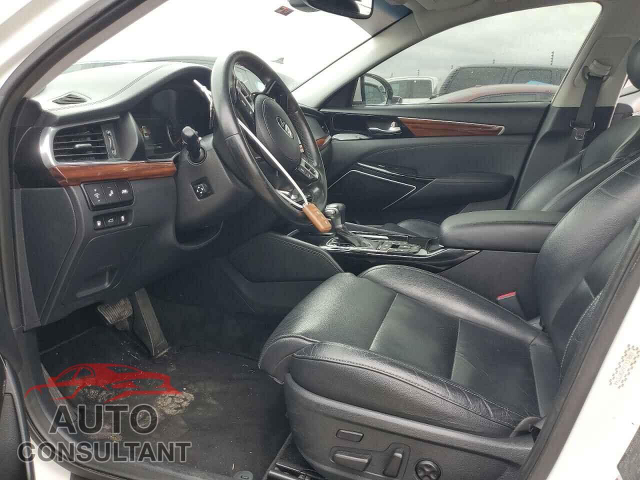 KIA CADENZA 2017 - KNALC4J16H5073744