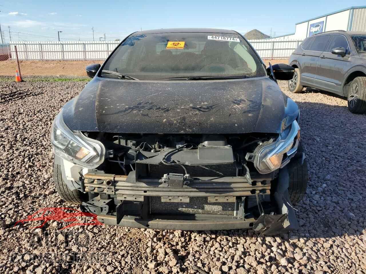 NISSAN VERSA 2021 - 3N1CN8EV6ML825151