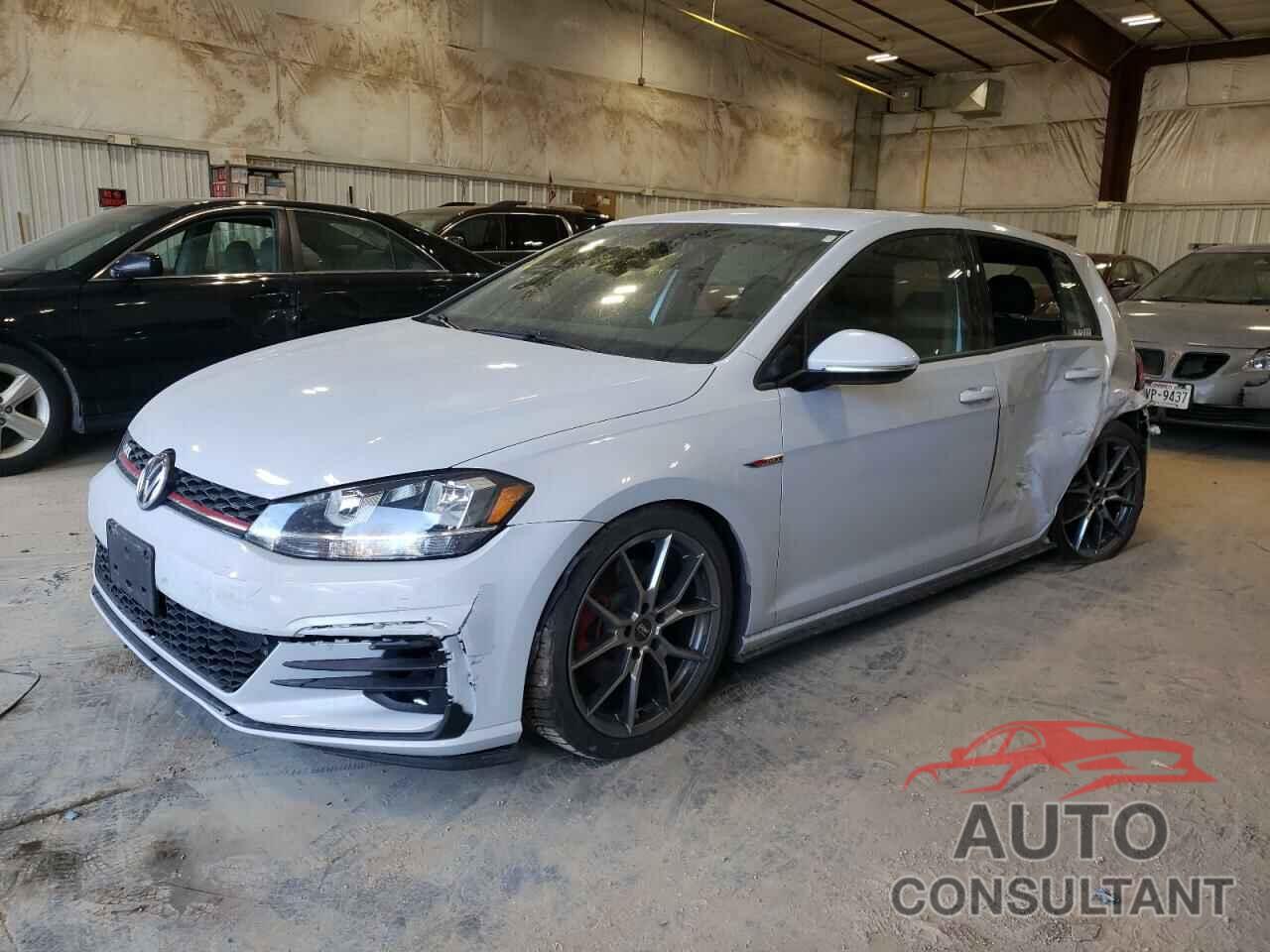 VOLKSWAGEN GTI 2018 - 3VW547AU2JM262019