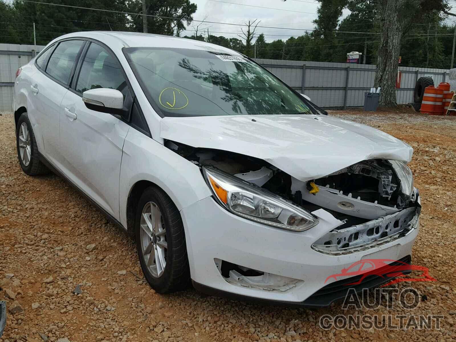 FORD FOCUS 2015 - 1FADP3F29FL316596