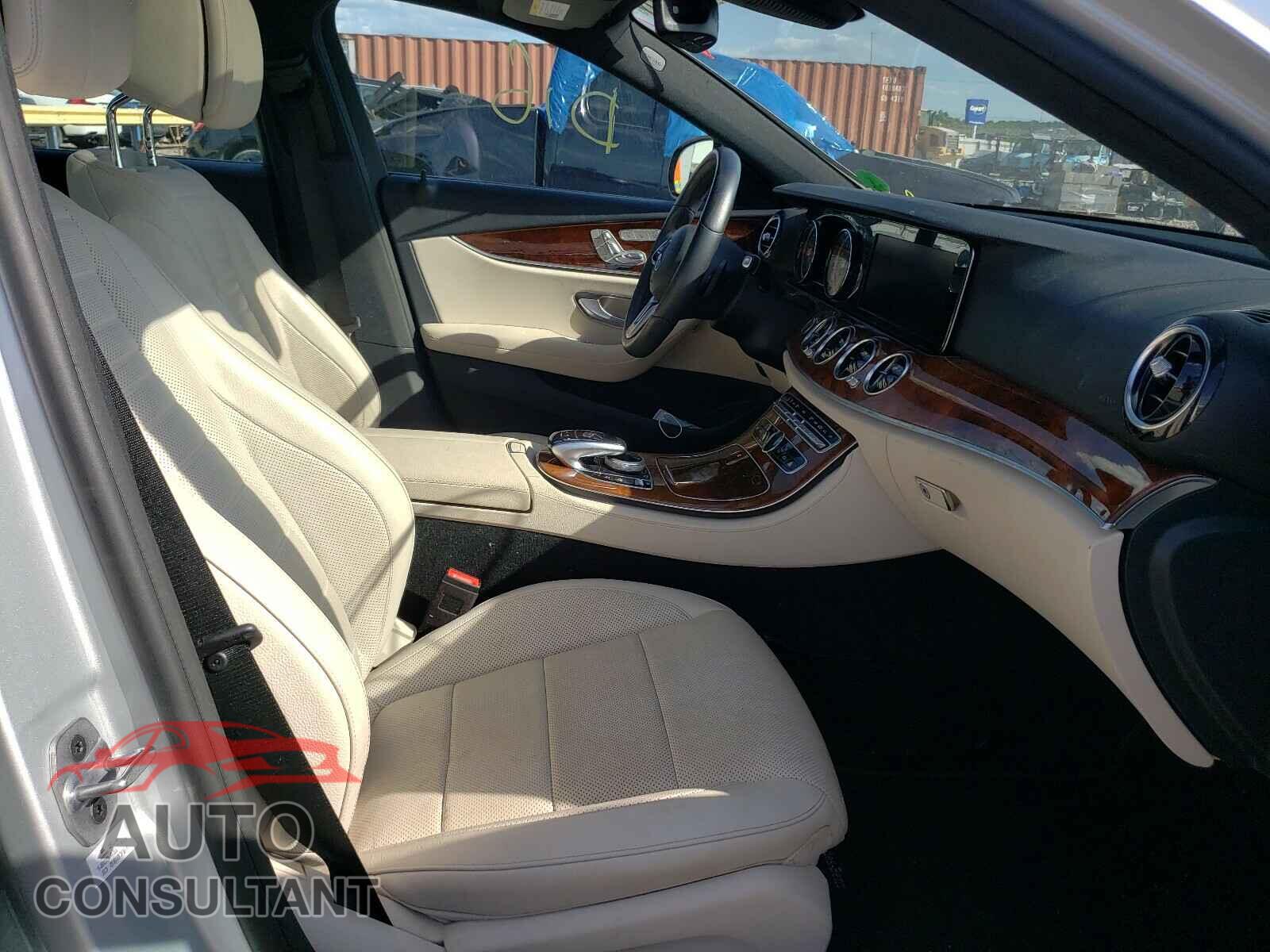 MERCEDES-BENZ E CLASS 2019 - WDDZF6JB9KA510701
