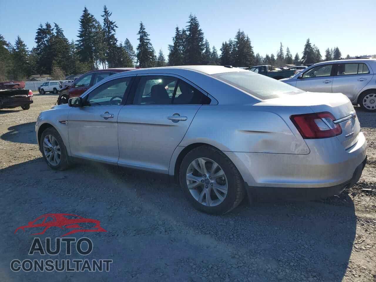 FORD TAURUS 2010 - 1FAHP2HW8AG103796